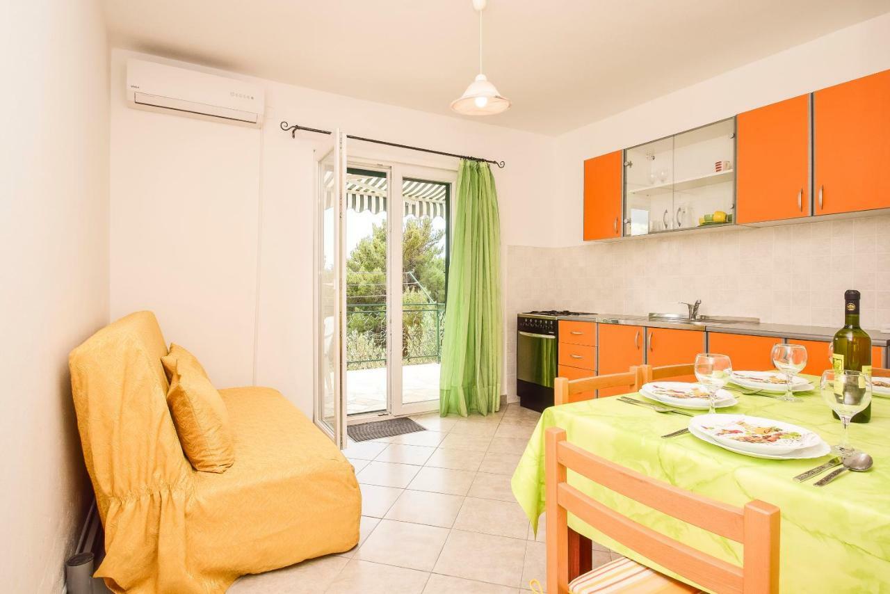 Apartments Zoricic Zaboric Exterior photo